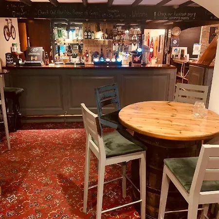 Frühstückspension The Sun Newton Reigny