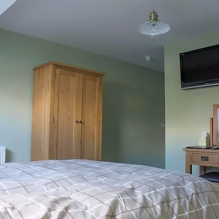 The Sun B&B Newton Reigny