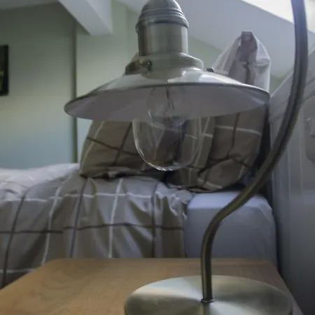 The Sun 4* Newton Reigny