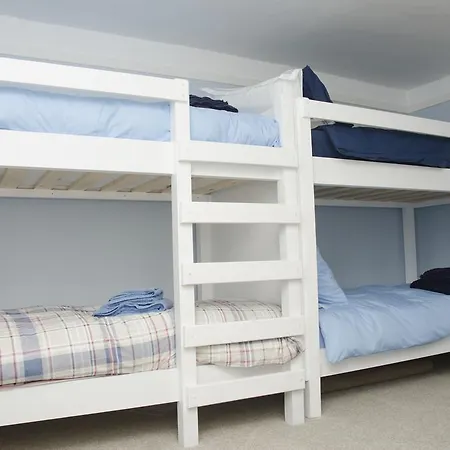 The Sun Frühstückspension Newton Reigny